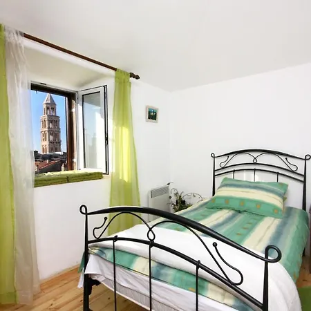 Apartamento With Wifi - 4760 *